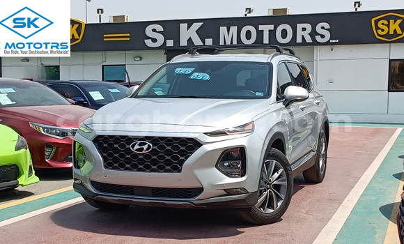 Sayi Imported Hyundai Santa Fe Sauran Mota in Import - Dubai a Ashanti