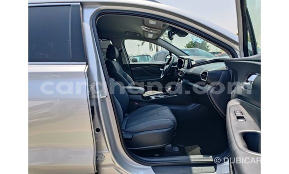 Buy Import Hyundai Santa Fe Other Car in Import - Dubai in Ashanti Buy Import Hyundai Santa Fe Other Car in Import - Dubai in Ashanti