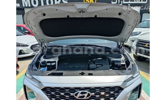 Buy Import Hyundai Santa Fe Other Car in Import - Dubai in Ashanti Buy Import Hyundai Santa Fe Other Car in Import - Dubai in Ashanti