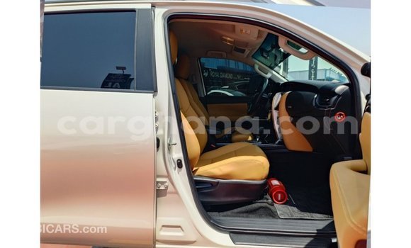 Buy Import Toyota Fortuner White Car in Import - Dubai in Ashanti Buy Import Toyota Fortuner White Car in Import - Dubai in Ashanti