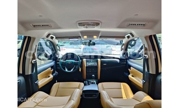 Buy Import Toyota Fortuner White Car in Import - Dubai in Ashanti Buy Import Toyota Fortuner White Car in Import - Dubai in Ashanti