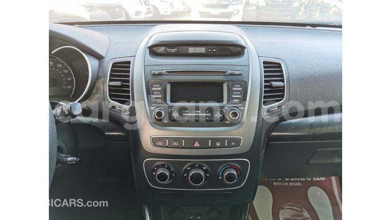 Big with watermark kia sorento ashanti import dubai 56152