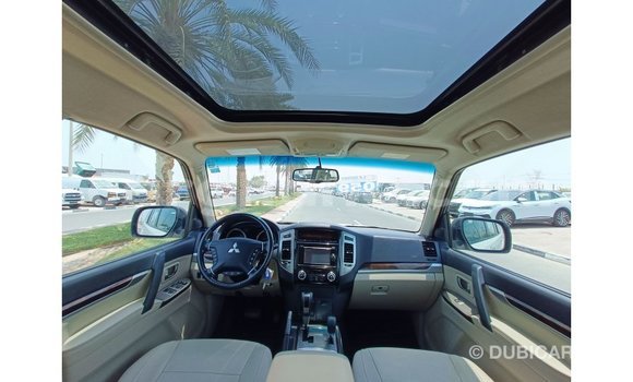 Ra Imported Mitsubishi Pajero funfun Ọkọ̀ in Import - Dubai ni Ashanti Ra Imported Mitsubishi Pajero funfun Ọkọ̀ in Import - Dubai ni Ashanti