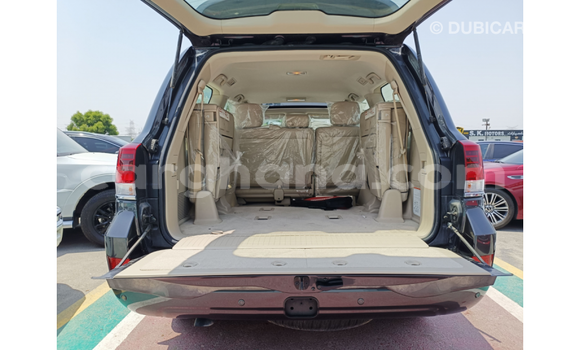 Buy Import Toyota Land Cruiser Other Car in Import - Dubai in Ashanti Buy Import Toyota Land Cruiser Other Car in Import - Dubai in Ashanti