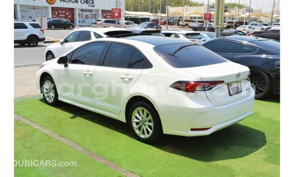 Ra Imported Toyota Corolla funfun Ọkọ̀ in Import - Dubai ni Ashanti Ra Imported Toyota Corolla funfun Ọkọ̀ in Import - Dubai ni Ashanti