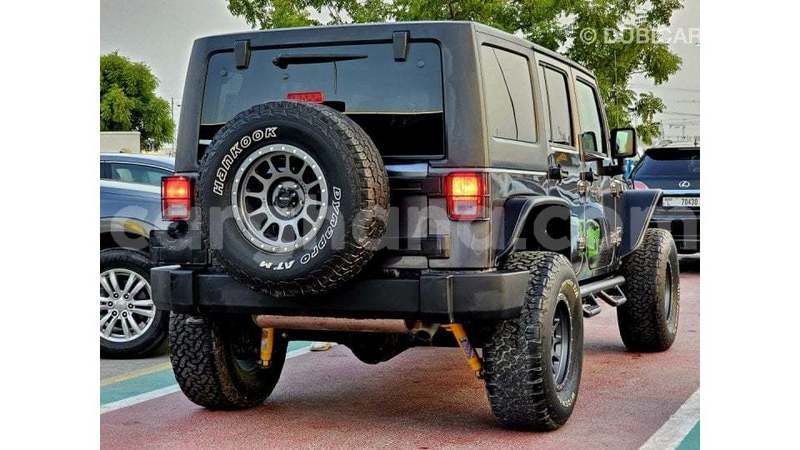 Big with watermark jeep wrangler ashanti import dubai 56159