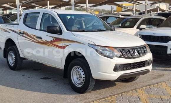 Ra Imported Mitsubishi L200 funfun Ọkọ̀ in Import - Dubai ni Ashanti Ra Imported Mitsubishi L200 funfun Ọkọ̀ in Import - Dubai ni Ashanti