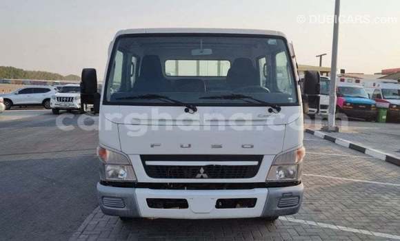 Ra Imported Mitsubishi i funfun Ọkọ̀ in Import - Dubai ni Ashanti Ra Imported Mitsubishi i funfun Ọkọ̀ in Import - Dubai ni Ashanti