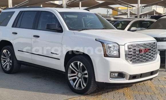 Ra Imported GMC Yukon funfun Ọkọ̀ in Import - Dubai ni Ashanti Ra Imported GMC Yukon funfun Ọkọ̀ in Import - Dubai ni Ashanti