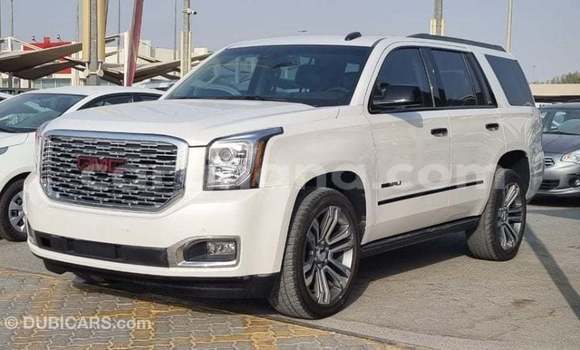 Ra Imported GMC Yukon funfun Ọkọ̀ in Import - Dubai ni Ashanti Ra Imported GMC Yukon funfun Ọkọ̀ in Import - Dubai ni Ashanti