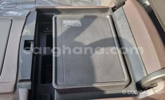 Ra Imported GMC Yukon funfun Ọkọ̀ in Import - Dubai ni Ashanti Ra Imported GMC Yukon funfun Ọkọ̀ in Import - Dubai ni Ashanti