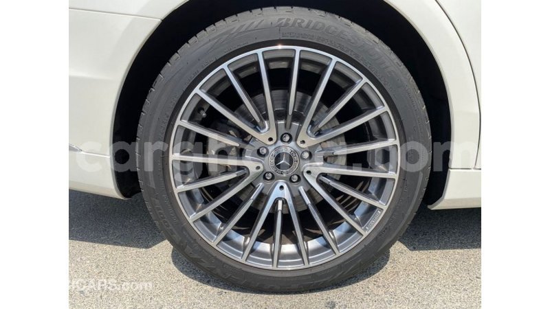 Big with watermark mercedes benz a200 ashanti import dubai 56175