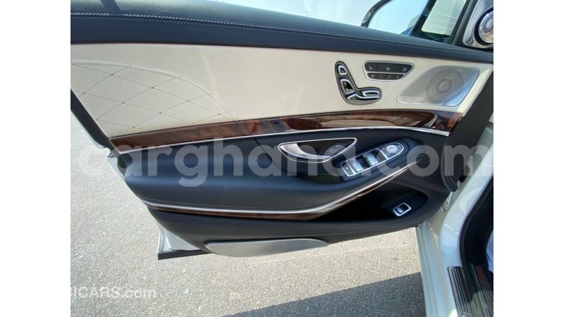 Big with watermark mercedes benz a200 ashanti import dubai 56175