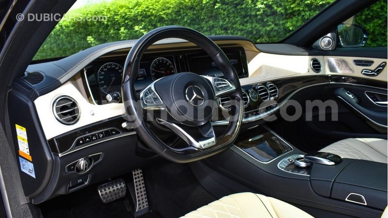 Big with watermark mercedes benz a200 ashanti import dubai 56177