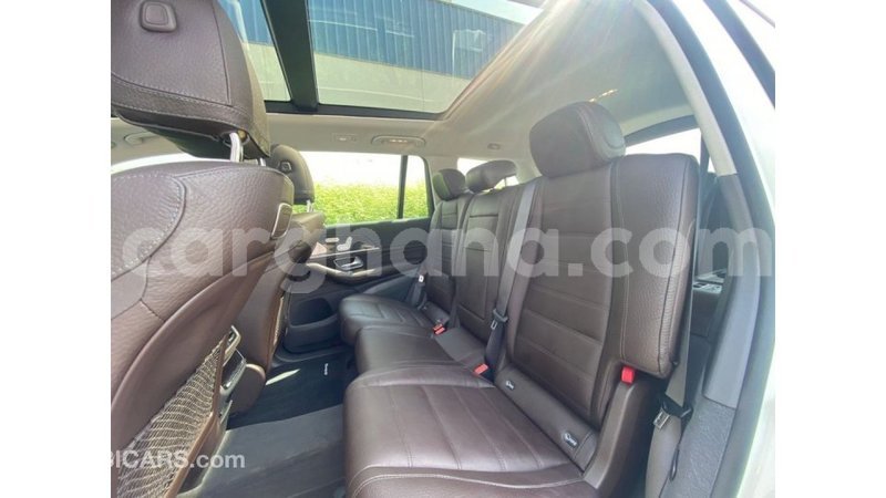 Big with watermark mercedes benz a200 ashanti import dubai 56179