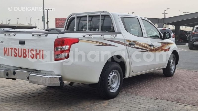 Big with watermark mitsubishi l200 ashanti import dubai 56184