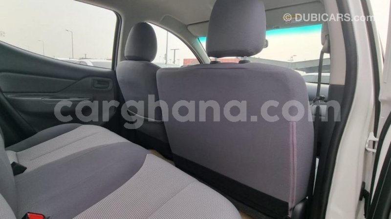 Big with watermark mitsubishi l200 ashanti import dubai 56184