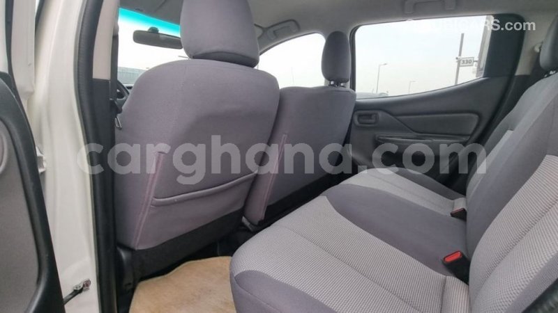 Big with watermark mitsubishi l200 ashanti import dubai 56184