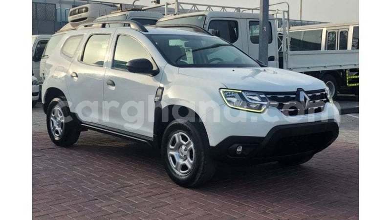 Big with watermark renault duster ashanti import dubai 56189