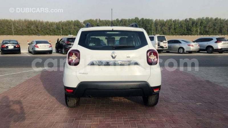 Big with watermark renault duster ashanti import dubai 56189