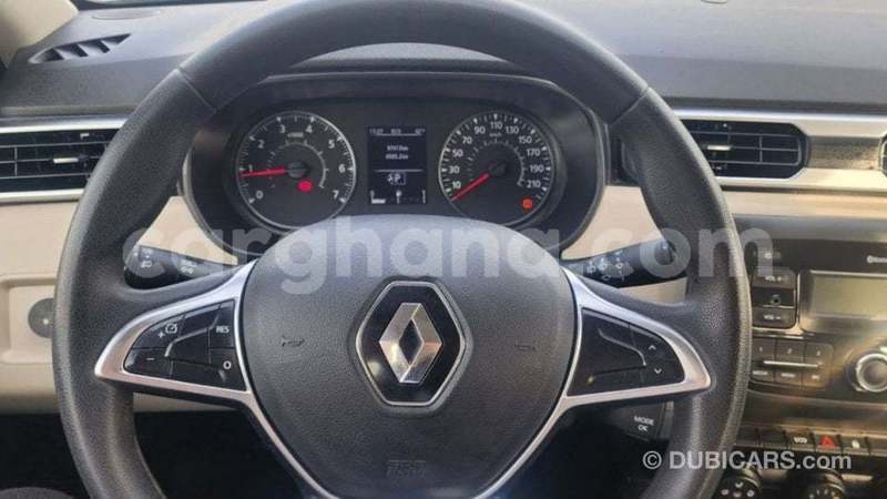 Big with watermark renault duster ashanti import dubai 56189