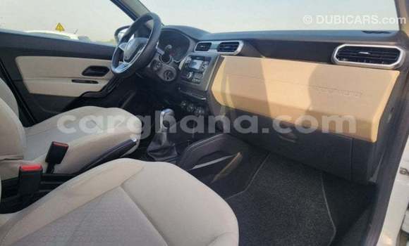 Ra Imported Renault Duster funfun Ọkọ̀ in Import - Dubai ni Ashanti Ra Imported Renault Duster funfun Ọkọ̀ in Import - Dubai ni Ashanti