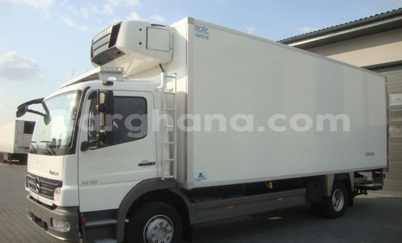 Buy Used Mercedes‒Benz Atego White Truck in Accra in Greater Accra