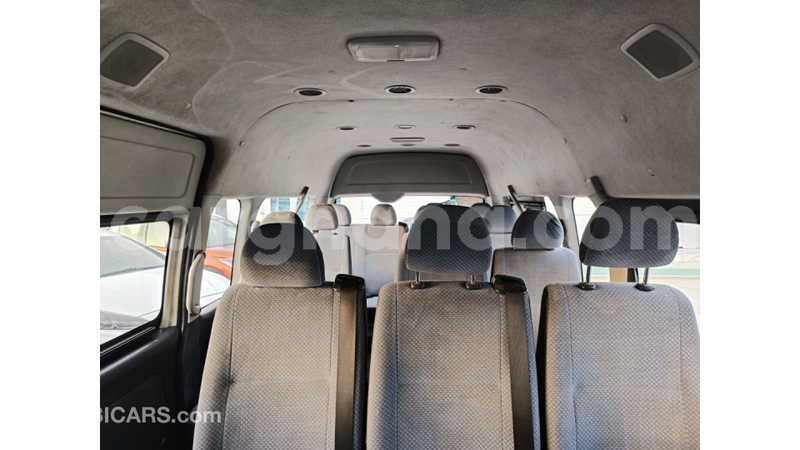 Big with watermark toyota hiace ashanti import dubai 56205