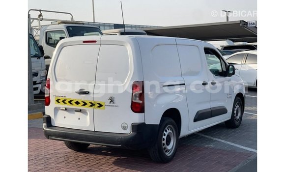 Buy Import Peugeot Partner White Car in Import - Dubai in Ashanti Buy Import Peugeot Partner White Car in Import - Dubai in Ashanti