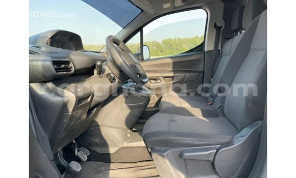 Buy Import Peugeot Partner White Car in Import - Dubai in Ashanti Buy Import Peugeot Partner White Car in Import - Dubai in Ashanti