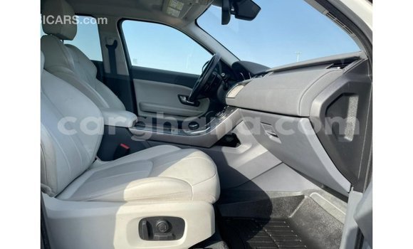 Ra Imported Land Rover Range Rover funfun Ọkọ̀ in Import - Dubai ni Ashanti Ra Imported Land Rover Range Rover funfun Ọkọ̀ in Import - Dubai ni Ashanti