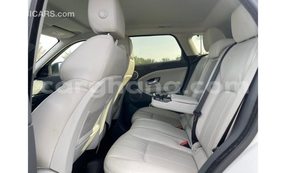 Ra Imported Land Rover Range Rover funfun Ọkọ̀ in Import - Dubai ni Ashanti Ra Imported Land Rover Range Rover funfun Ọkọ̀ in Import - Dubai ni Ashanti