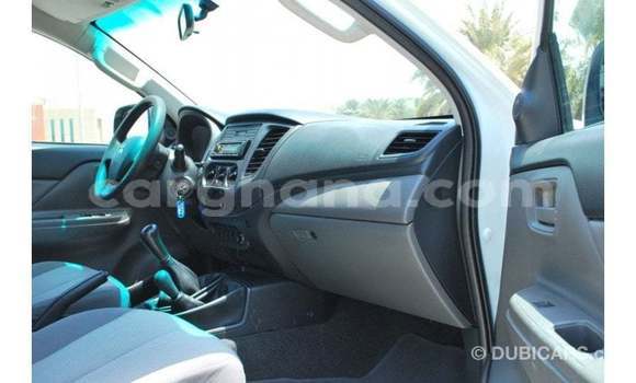 Buy Import Mitsubishi L200 White Car in Import - Dubai in Ashanti Buy Import Mitsubishi L200 White Car in Import - Dubai in Ashanti