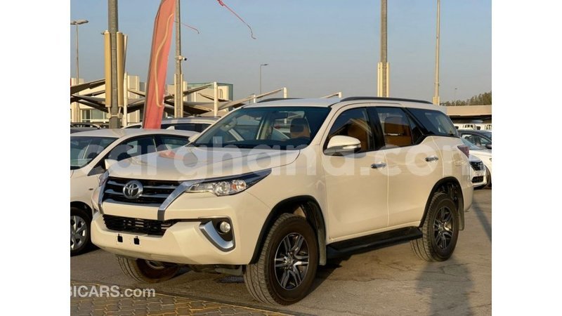 Big with watermark toyota fortuner ashanti import dubai 56237