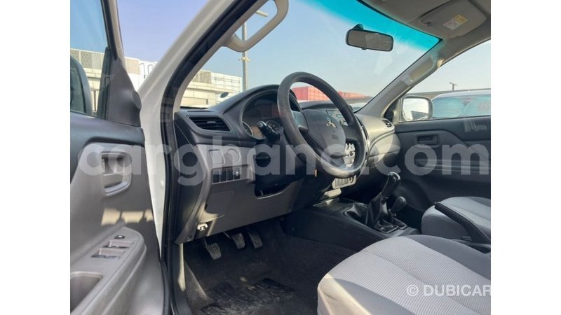 Big with watermark mitsubishi l200 ashanti import dubai 56238