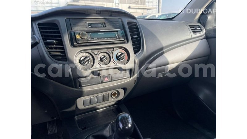 Big with watermark mitsubishi l200 ashanti import dubai 56238