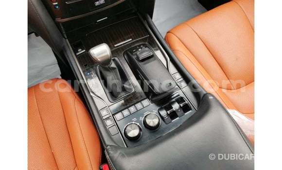 Buy Import Lexus LX White Car in Import - Dubai in Ashanti Buy Import Lexus LX White Car in Import - Dubai in Ashanti