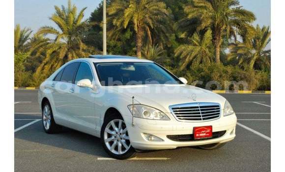 Sayi Imported Mercedes-Benz A200 White Mota in Import - Dubai a Ashanti Sayi Imported Mercedes-Benz A200 White Mota in Import - Dubai a Ashanti