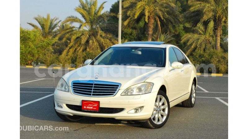 Big with watermark mercedes benz a200 ashanti import dubai 56243