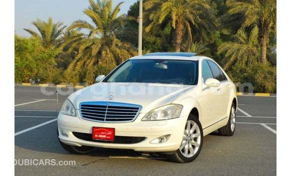 Sayi Imported Mercedes-Benz A200 White Mota in Import - Dubai a Ashanti Sayi Imported Mercedes-Benz A200 White Mota in Import - Dubai a Ashanti