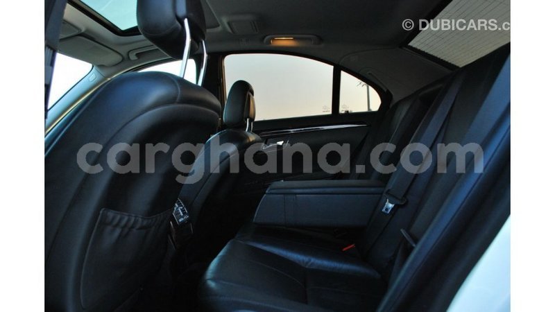 Big with watermark mercedes benz a200 ashanti import dubai 56243