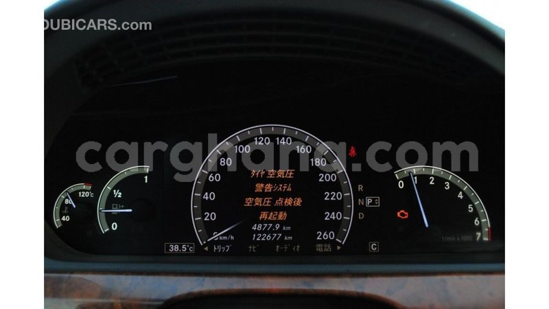 Big with watermark mercedes benz a200 ashanti import dubai 56243