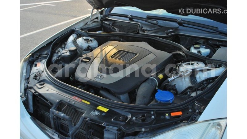 Big with watermark mercedes benz a200 ashanti import dubai 56243