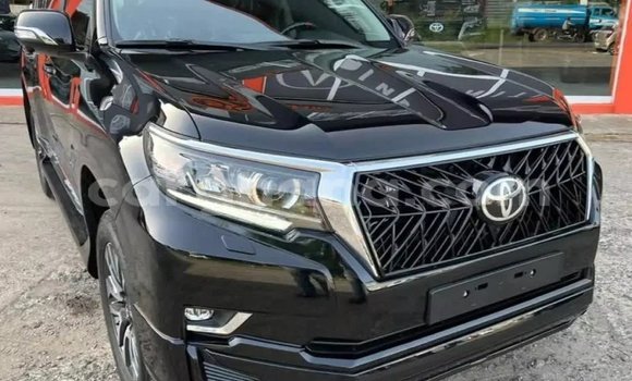 Ra Àlòkù Toyota Land Cruiser Prado Black Ọkọ̀ in Accra ni Greater Accra Ra Àlòkù Toyota Land Cruiser Prado Black Ọkọ̀ in Accra ni Greater Accra