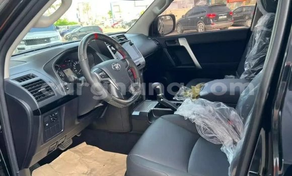Ra Àlòkù Toyota Land Cruiser Prado Black Ọkọ̀ in Accra ni Greater Accra Ra Àlòkù Toyota Land Cruiser Prado Black Ọkọ̀ in Accra ni Greater Accra