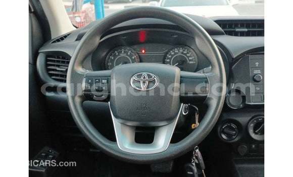 Buy Import Toyota Hilux White Car in Import - Dubai in Ashanti Buy Import Toyota Hilux White Car in Import - Dubai in Ashanti