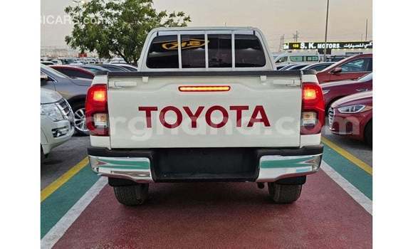 Buy Import Toyota Hilux White Car in Import - Dubai in Ashanti Buy Import Toyota Hilux White Car in Import - Dubai in Ashanti
