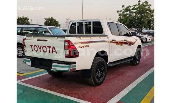Buy Import Toyota Hilux White Car in Import - Dubai in Ashanti Buy Import Toyota Hilux White Car in Import - Dubai in Ashanti