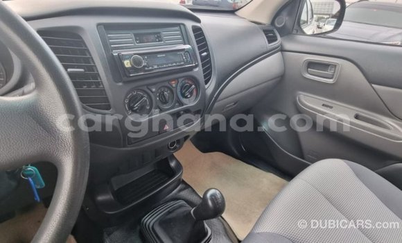 Ra Imported Mitsubishi L200 funfun Ọkọ̀ in Import - Dubai ni Ashanti Ra Imported Mitsubishi L200 funfun Ọkọ̀ in Import - Dubai ni Ashanti