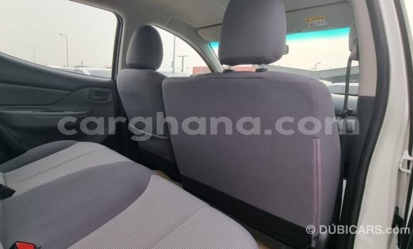 Ra Imported Mitsubishi L200 funfun Ọkọ̀ in Import - Dubai ni Ashanti Ra Imported Mitsubishi L200 funfun Ọkọ̀ in Import - Dubai ni Ashanti